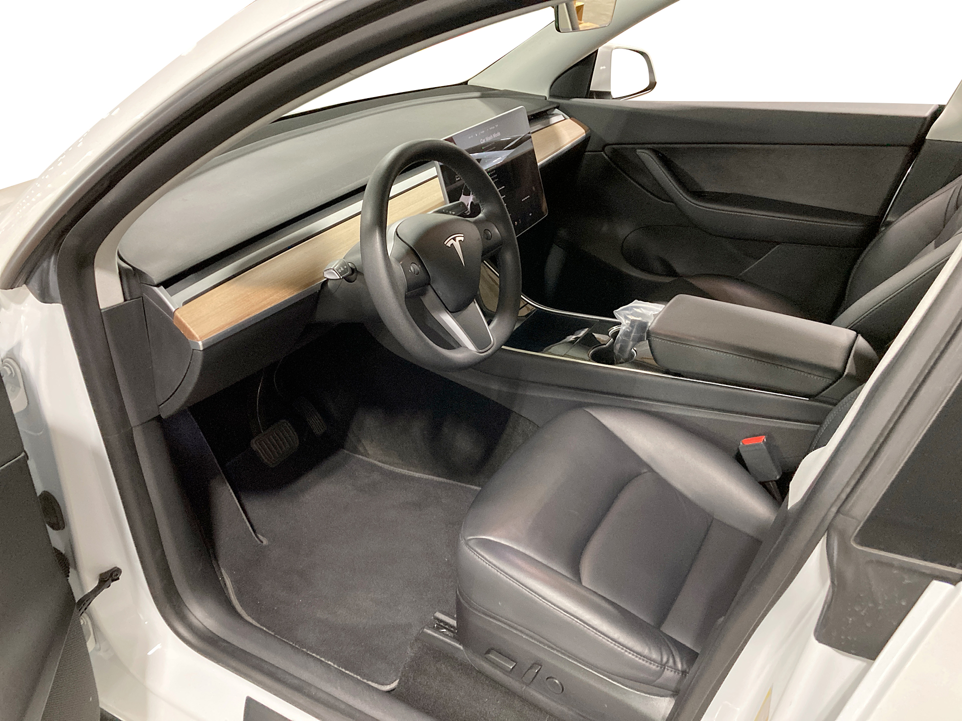 Used 2020 Tesla Model Y Long Range with VIN 5YJYGDEE9LF053389 for sale in Northfield, Minnesota