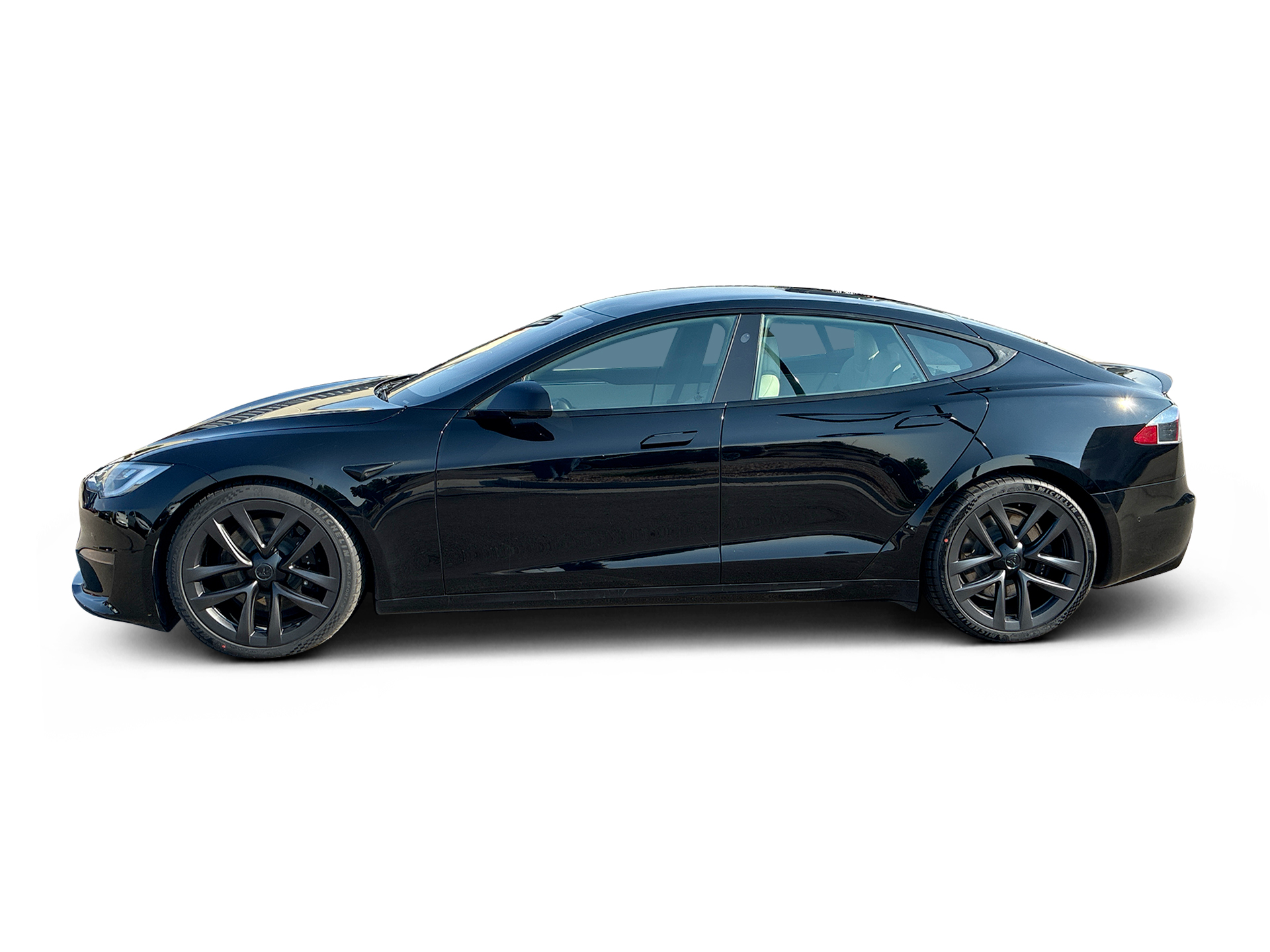 Image of USED 2021 Tesla ms Plaid